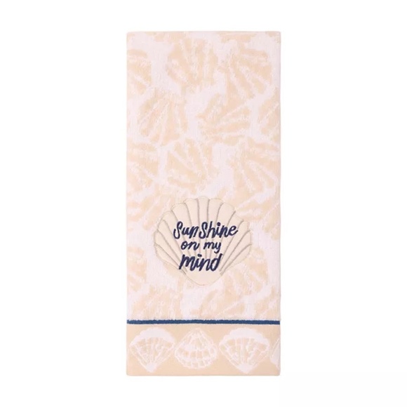 set of 3 “summer theme” hand towels - Picture 7 of 10